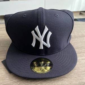 Yankee New Era x Eric Emanuel fitted cap 7 3/8